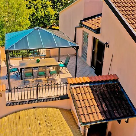 Villa Dolce **** *